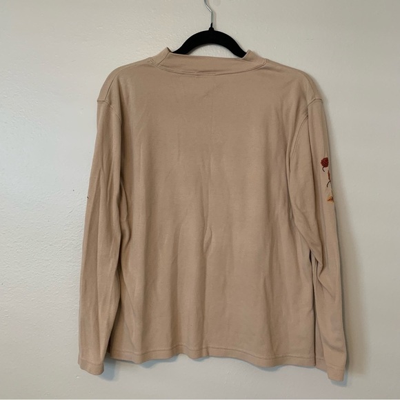 Mountain Lake Fall Leaves Top - Picture 4 of 6